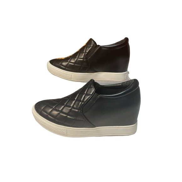 Wanted Hidden-Wedge Sneakers Bushkill Black Tag Says 10 Fits Like 9 - Picture 4 of 16